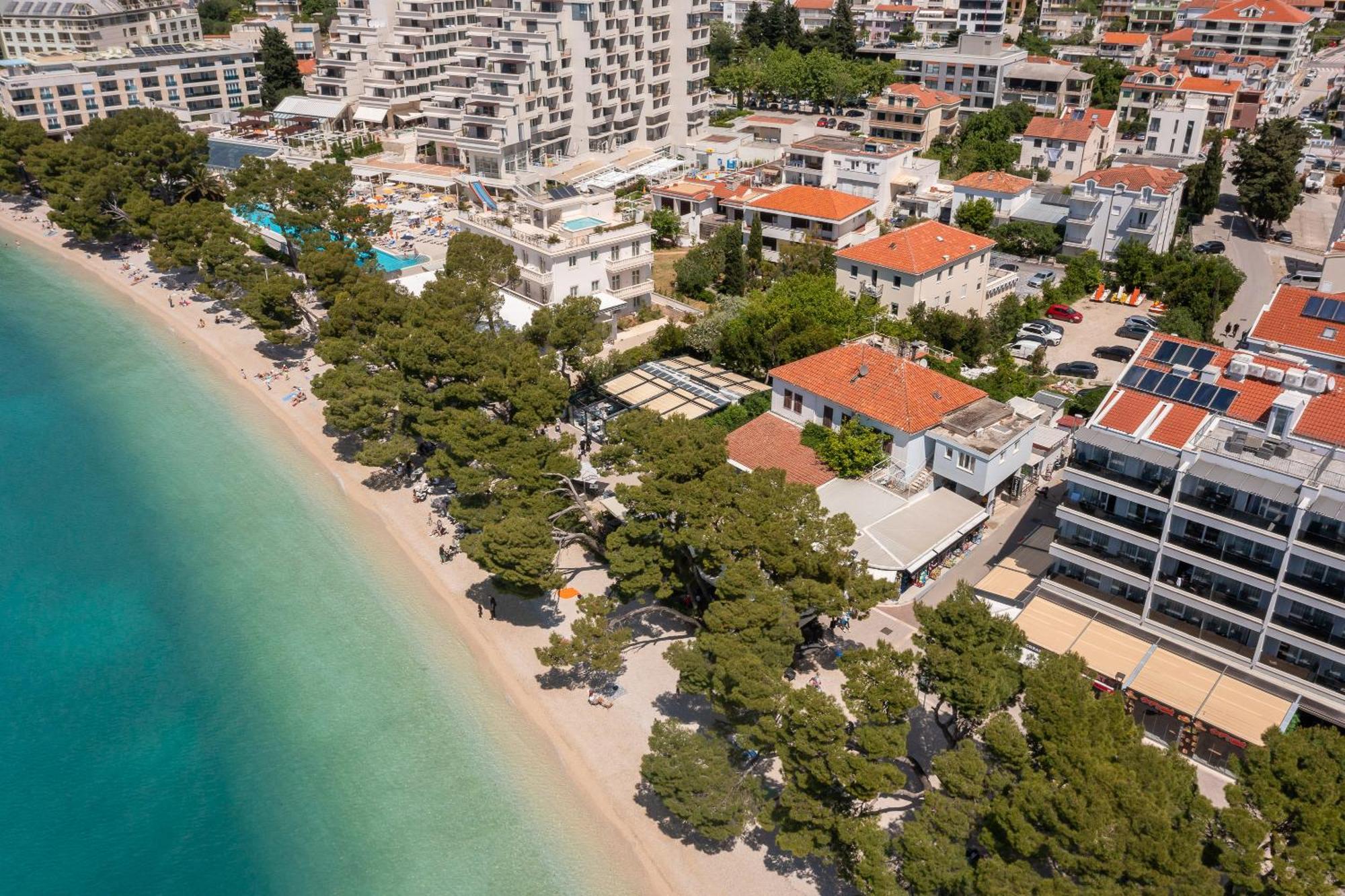 Beachfront Apartments Providenca With Free Parking Makarska Exterior foto