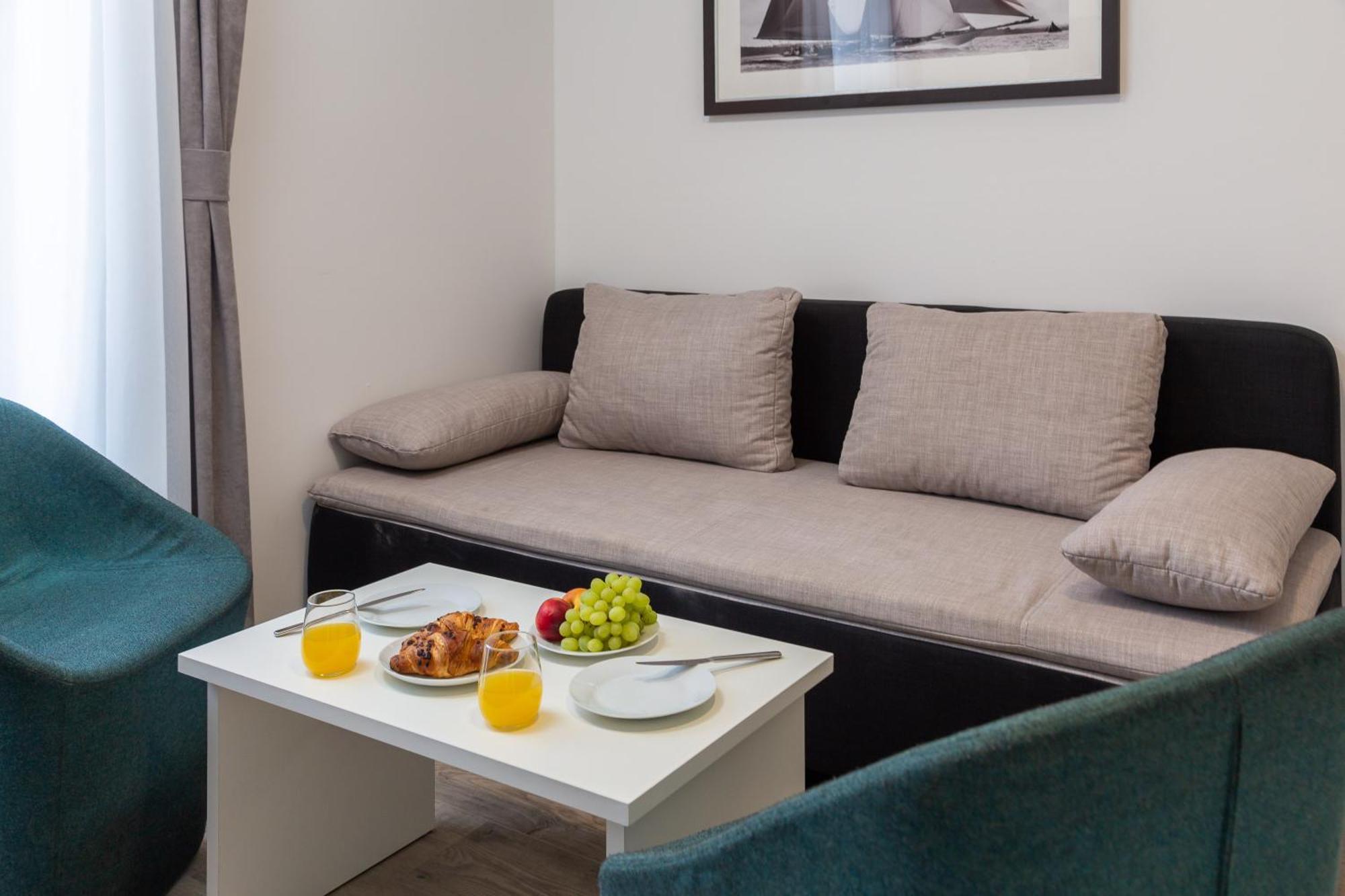 Beachfront Apartments Providenca With Free Parking Makarska Quarto foto